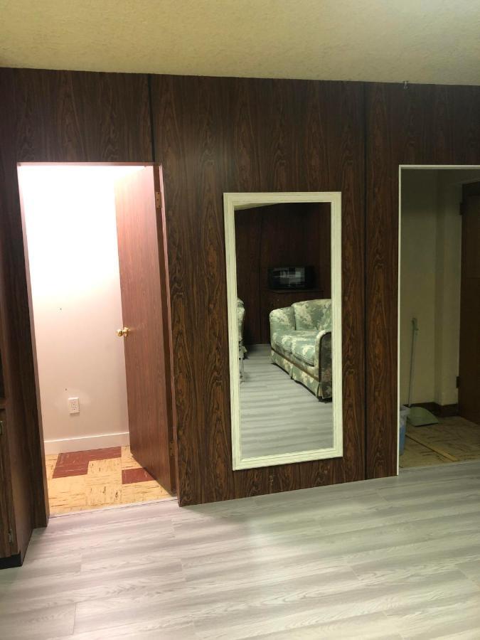 Cozy Guest Home Close To Downtown Vancouver Sights & Subway Station מראה חיצוני תמונה