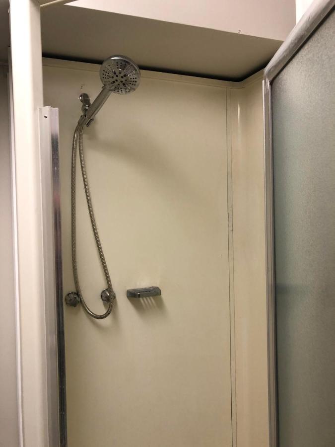 Cozy Guest Home Close To Downtown Vancouver Sights & Subway Station מראה חיצוני תמונה